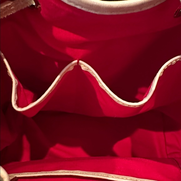 Floral Print Bucket Bag New with tags πβ₯οΈπ¦π¦πΎππππΈππΊ - Picture 16 of 17